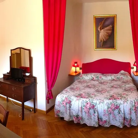 Oasis Ξενοδοχείο με διαμερίσματα 4*