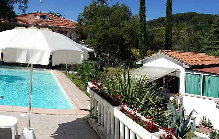 Oasis Ξενοδοχείο με διαμερίσματα
