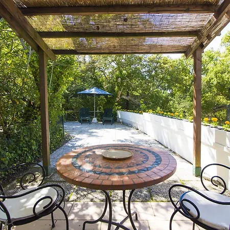 Oasis Aparthotel Campiglia Marittima