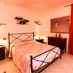Lägenhetshotell Oasis 4*