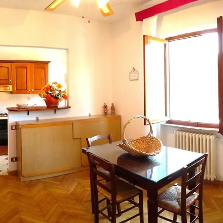 Oasis Aparthotel