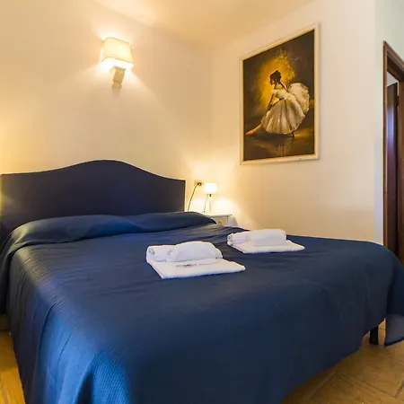Oasis Aparthotel Campiglia Marittima